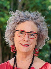 <strong>Dr Marianne Van Galen Dickie</strong>