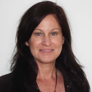 photo of Laura Scholes